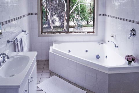 Allusion Cottages - South Australia Travel 3