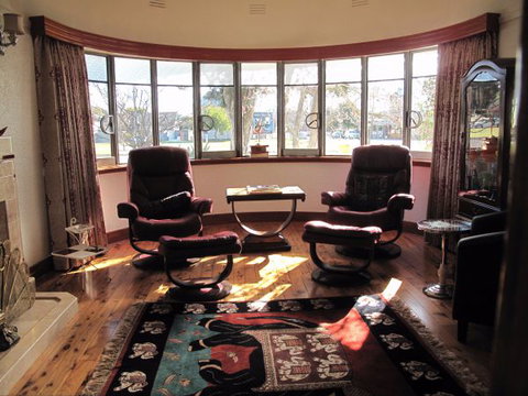 B&B Wodonga - Art Deco Accommodation - South Australia Travel 5