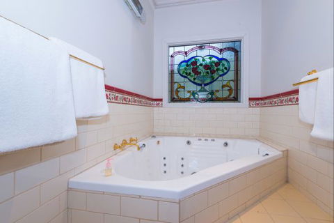 Bendigo Cottages Bed And Breakfast - South Australia Travel 2