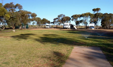 Carrieton Caravan Park - South Australia Travel 1