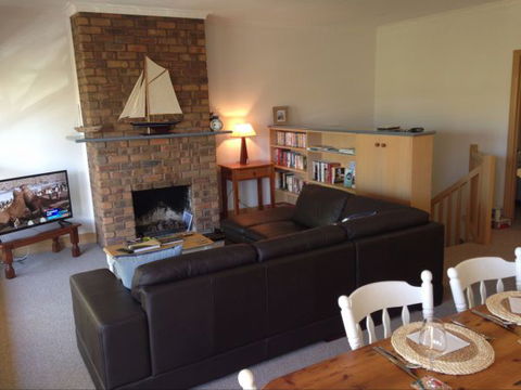 Flinders Beach Retreat Queenscliff - South Australia Travel 4