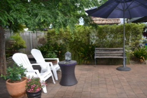 Garden Cottage B And B - South Australia Travel 5