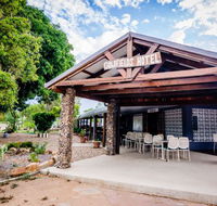 Goldfields Hotel and Finnigan's Rest - South Australia Travel