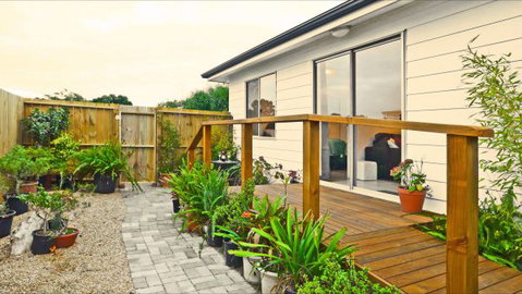 Gumnut Getaway - Couples Creative Art Retreat - South Australia Travel 0