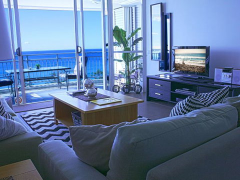 Indigo Blue Beachfront Holiday Apartments - South Australia Travel 3