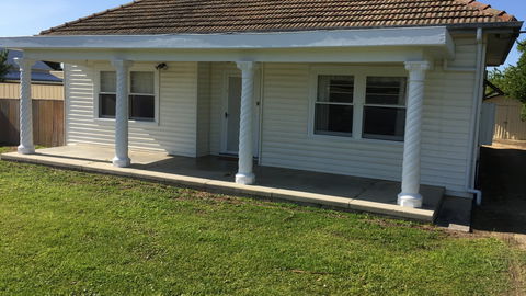 Smith Street Cottage - South Australia Travel 0