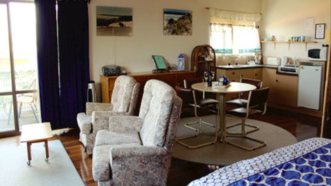 Yardarm B&B - South Australia Travel 0
