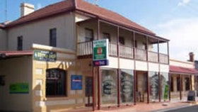 Victoria Hotel - South Australia Travel 4