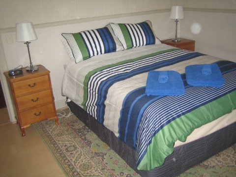 Naracoorte – Showgrounds Cottage - South Australia Travel 4