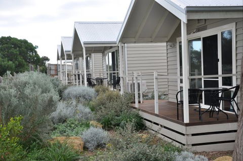 Queenscliff Tourist Park - South Australia Travel 1