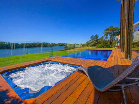 Reflections At Minnamurra - South Australia Travel 1