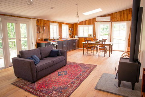 Sandalwood Shearing Shed - South Australia Travel 2