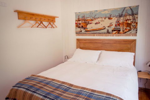 Sandalwood Shearing Shed - South Australia Travel 4