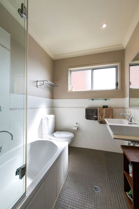 Snow Fall Lodge At Falls Creek - South Australia Travel 5