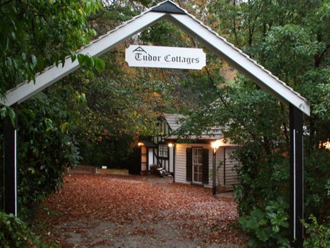 Tudor Cottages Mount Dandenong - South Australia Travel 2