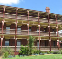 Yarra House - South Australia Travel