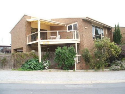 1/3 Strangways - South Australia Travel 0