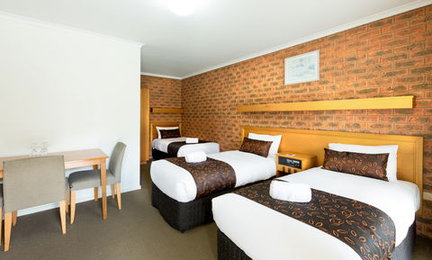 Advance Motel - South Australia Travel 5