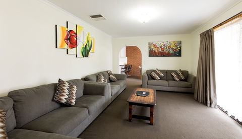Advance Motel - South Australia Travel 6