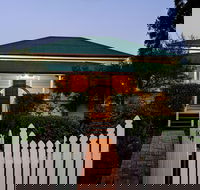 Albion Cottage - South Australia Travel