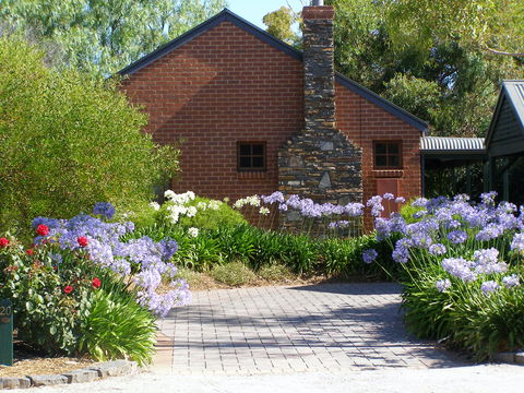 Anchor Cottage - South Australia Travel 0