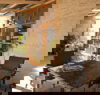 Black Jack Get-A-Way - Nana's Home - South Australia Travel