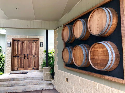 Blue Cliff Retreat - South Australia Travel 0