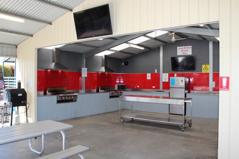 Ceduna Foreshore Caravan Park - South Australia Travel 4