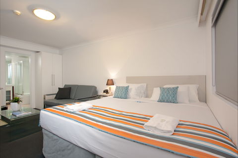 Central Railway Hotel - South Australia Travel 2