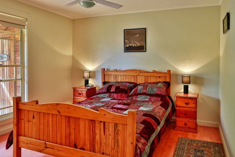 Coach House Hill Cottage - South Australia Travel 2