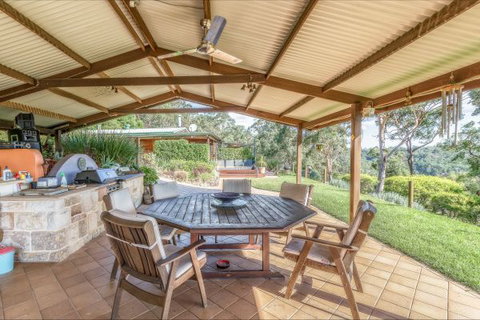 Coach House Hill Cottage - South Australia Travel 9