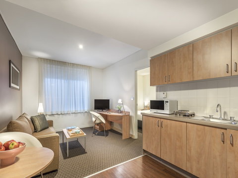 Ibis Melbourne Hotel & Apartments - South Australia Travel 3