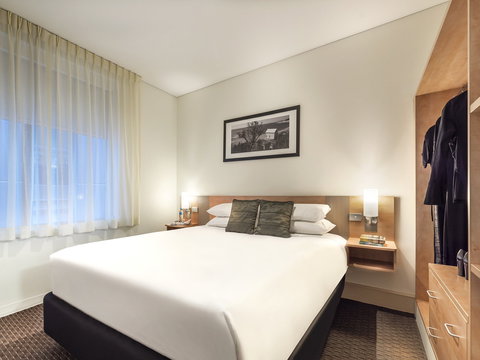 Ibis Melbourne Hotel & Apartments - South Australia Travel 5
