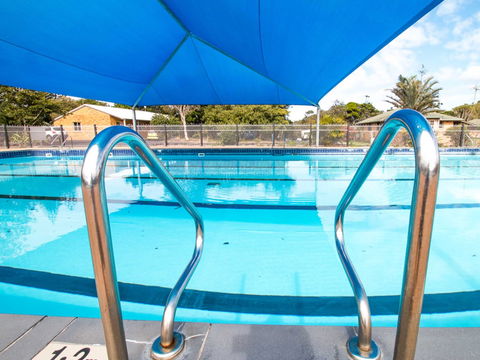Lake Ainsworth Sport And Recreation Centre - South Australia Travel 6