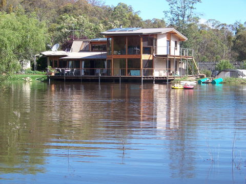 Lakeside Lodge - South Australia Travel 0
