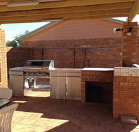 Leeman Holiday Units - South Australia Travel