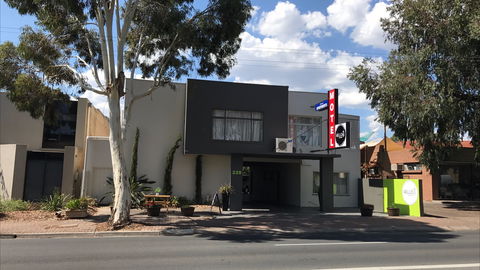 Hello Adelaide Motel Apartments - Frewville - South Australia Travel 0