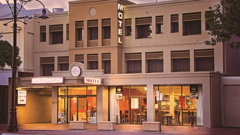 The OConnell Inn - South Australia Travel 1