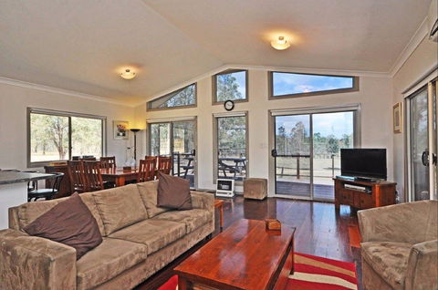 Loxley Cottage - South Australia Travel 0
