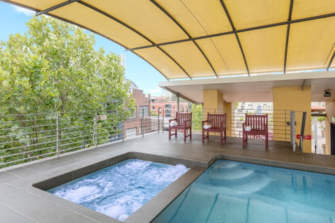 Nesuto Chippendale Apartment Hotel - South Australia Travel 3
