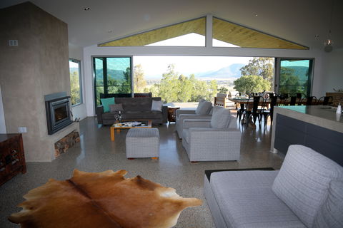 Pindara - South Australia Travel 1
