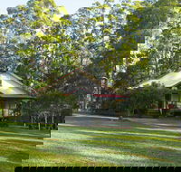 Telegraph Retreat Cottages - South Australia Travel