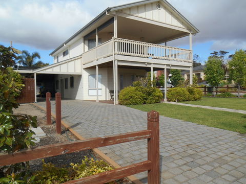 The Breezeway - South Australia Travel 0