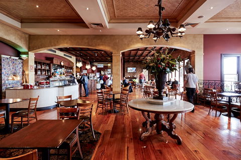 The Settlement Hotel - South Australia Travel 5