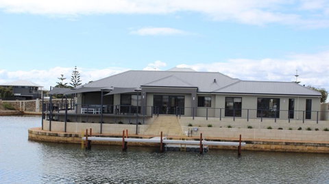 WA HomeStay - South Australia Travel 5