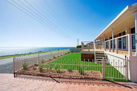 Al Mare - South Australia Travel 1