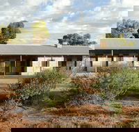 Alpana Station - South Australia Travel