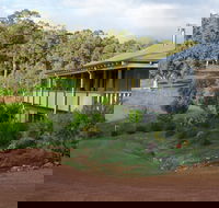 Blue House Bed and Breakfast - South Australia Travel