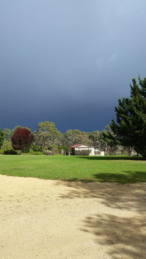 Carolynnes Cottages Possums Paradise - South Australia Travel 5
