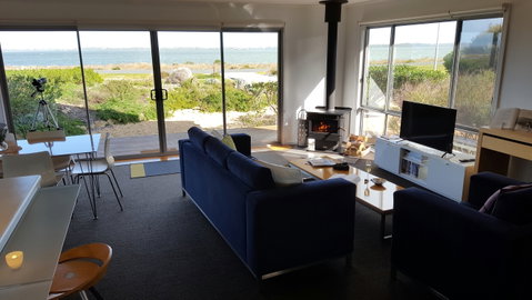Coorong Waterfront Retreat - South Australia Travel 0